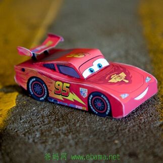 Lightning McQueen 3D Papercraft.jpg